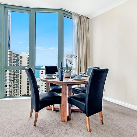 Legends 1 Bedroom Spa Suite - We Accommodate Gold Coast Dış mekan fotoğraf